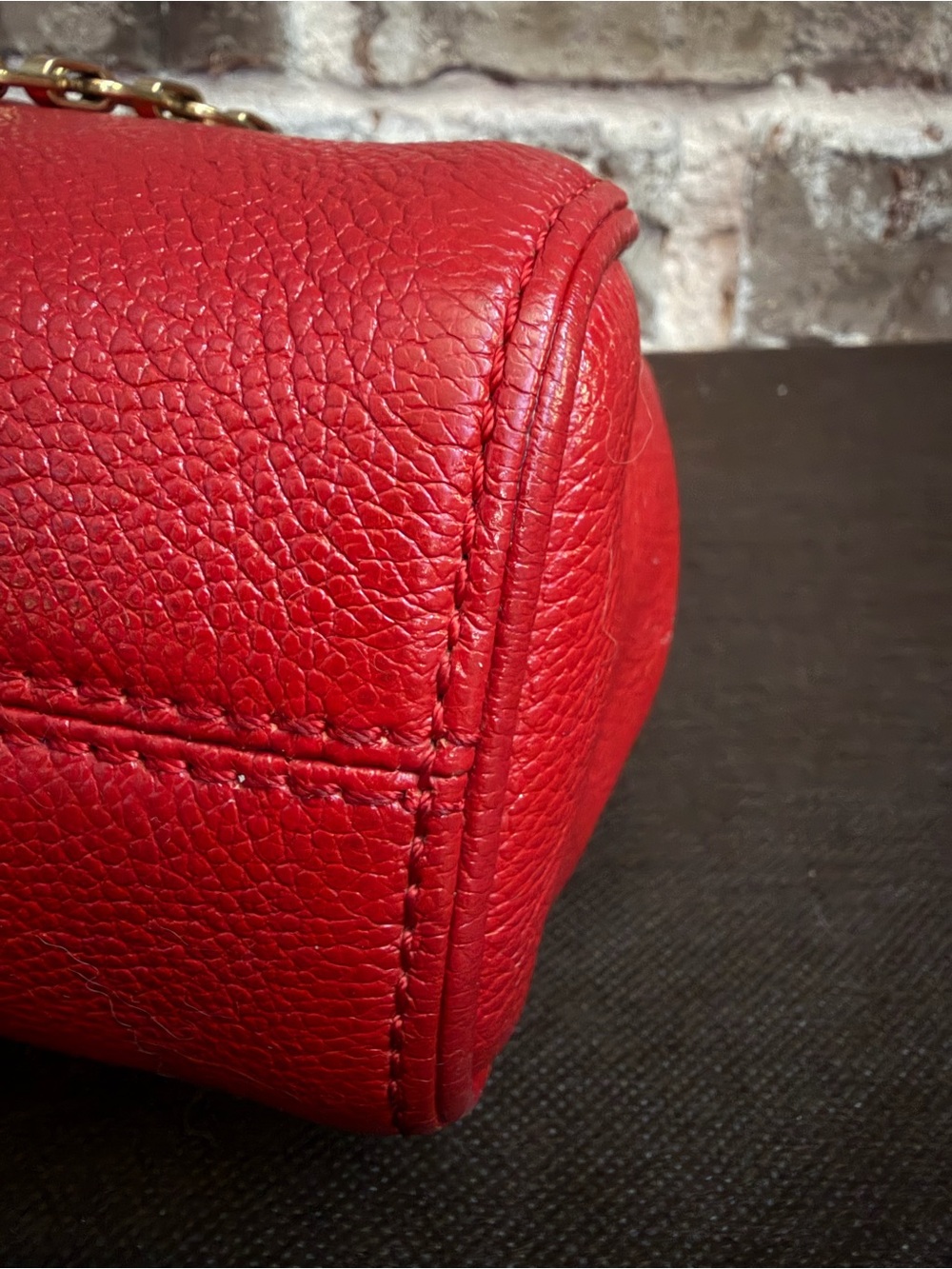 Red Louis Vuitton Monogram Empreinte Saint-Germain crossbody shoulder bag - Picture 5 of 12